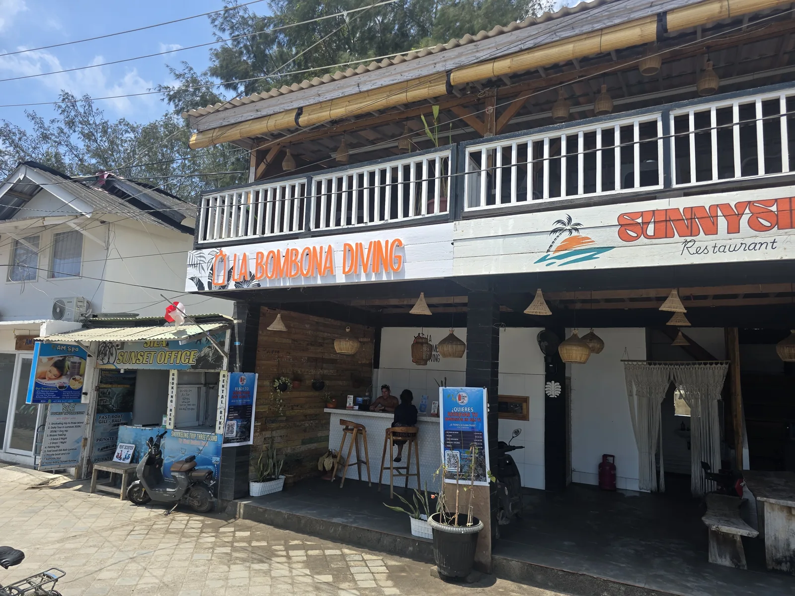 The La Bombona Diving dive centre on the beach road of Gili Trawangan