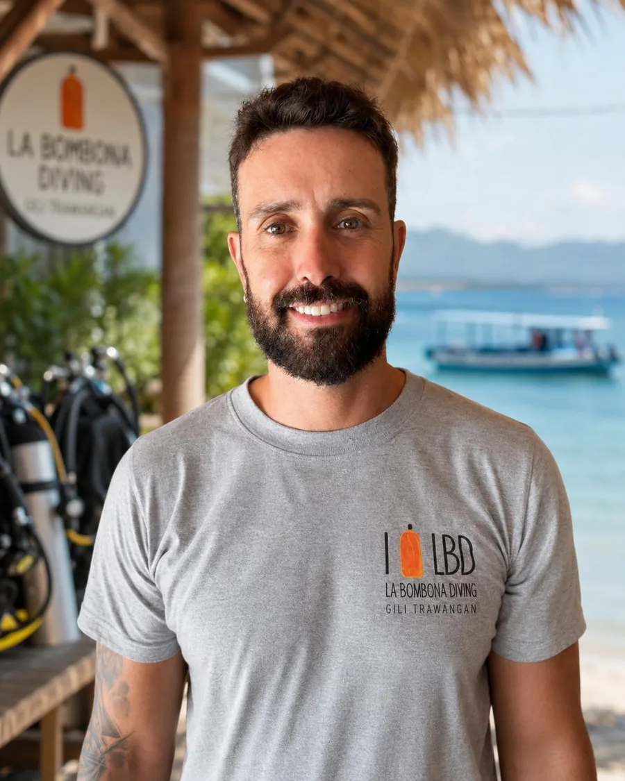 Adrian Campo smiling at the La Bombona Diving dive centre in Gili Trawangan