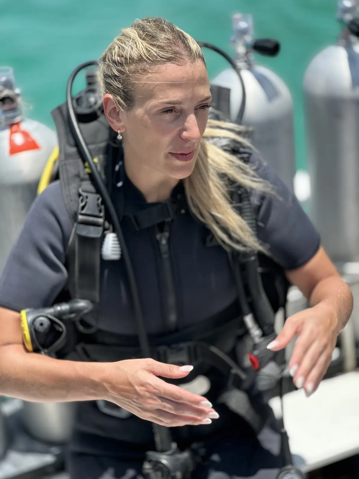 Fun dive over the reefs of Koh Lipe