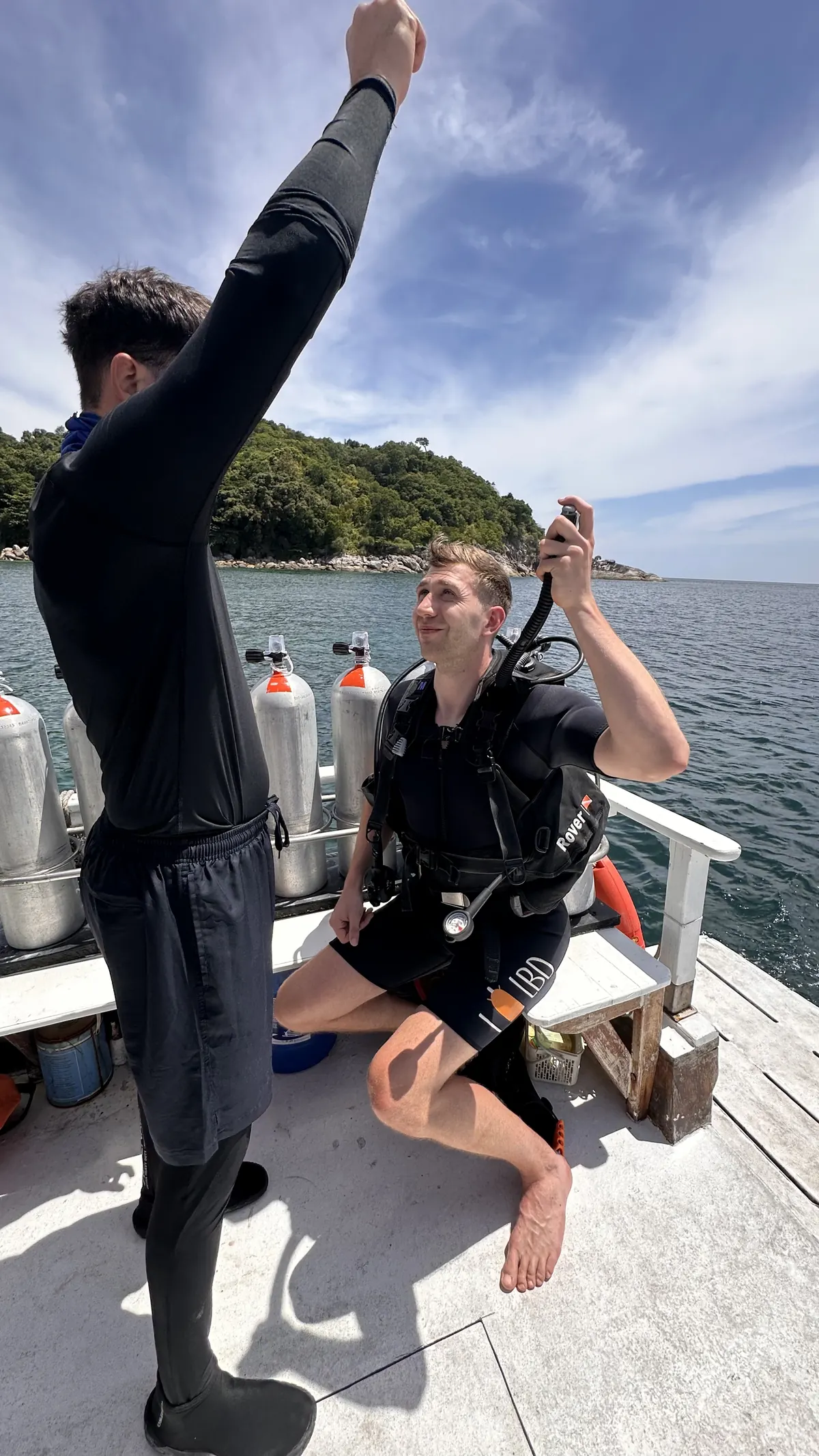 Diver refreshing skills on the boat in Koh Lipe