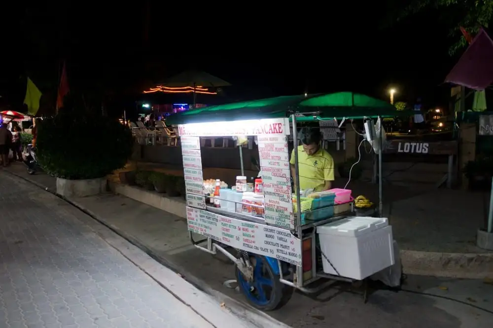 A street food cart on Koh Tao selling burgers and pancakes late at night